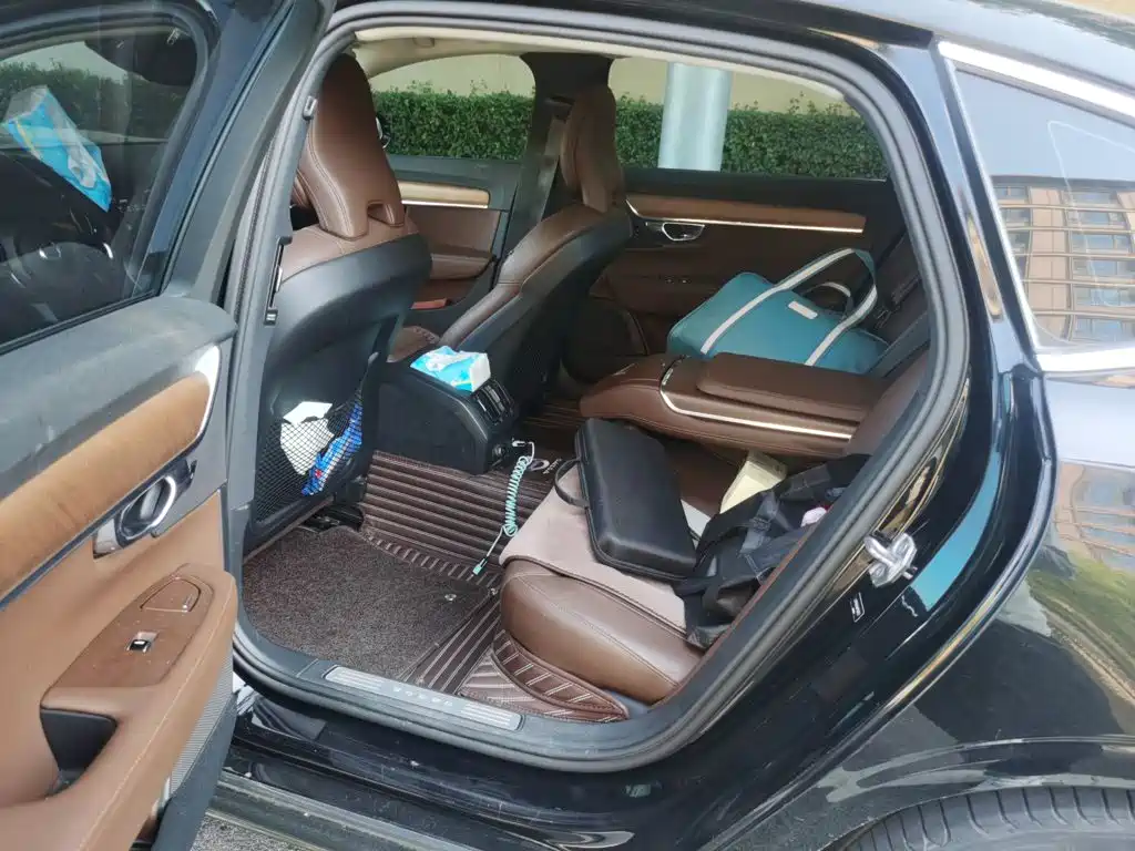 Volvo S90 — миниатюра 13