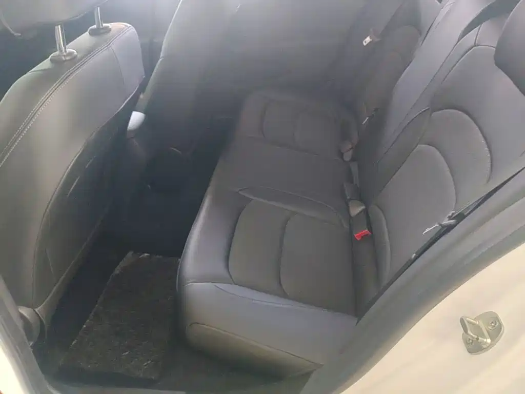 Chevrolet Cavalier — миниатюра 17