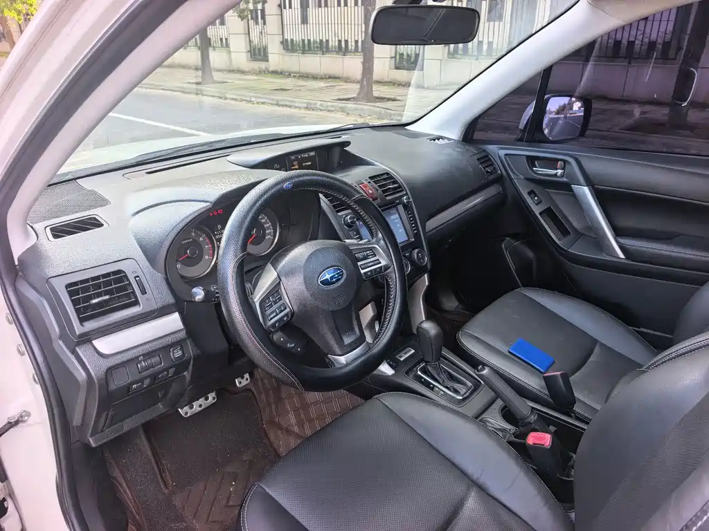 Subaru Forester — миниатюра 10