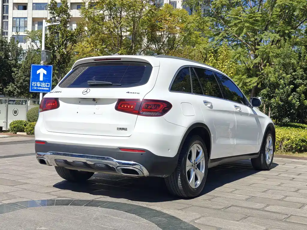 Mercedes-Benz GLC — миниатюра 5