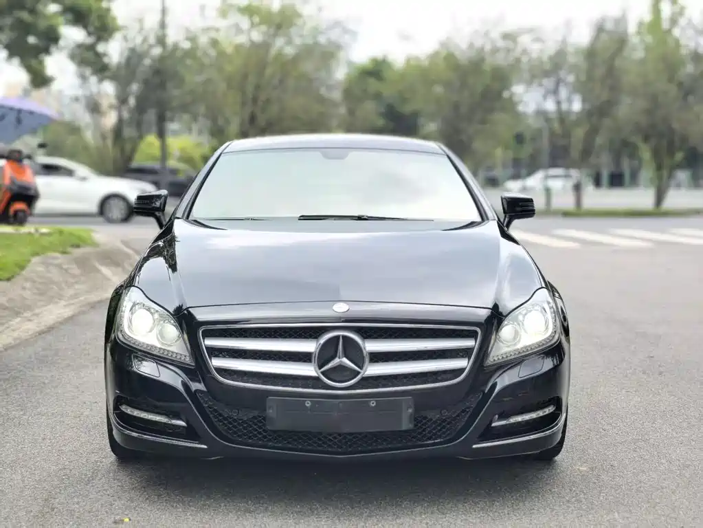 Mercedes-Benz CLS — миниатюра 2