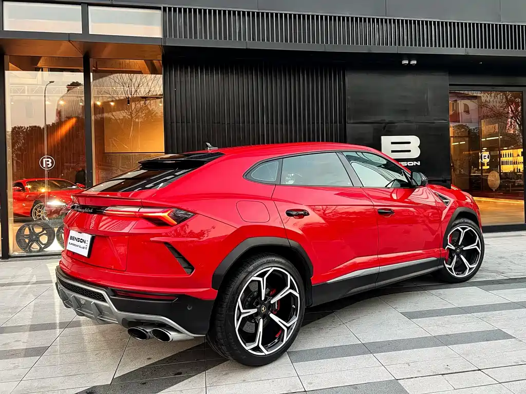 Lamborghini Urus 4.0T V8, фото 5