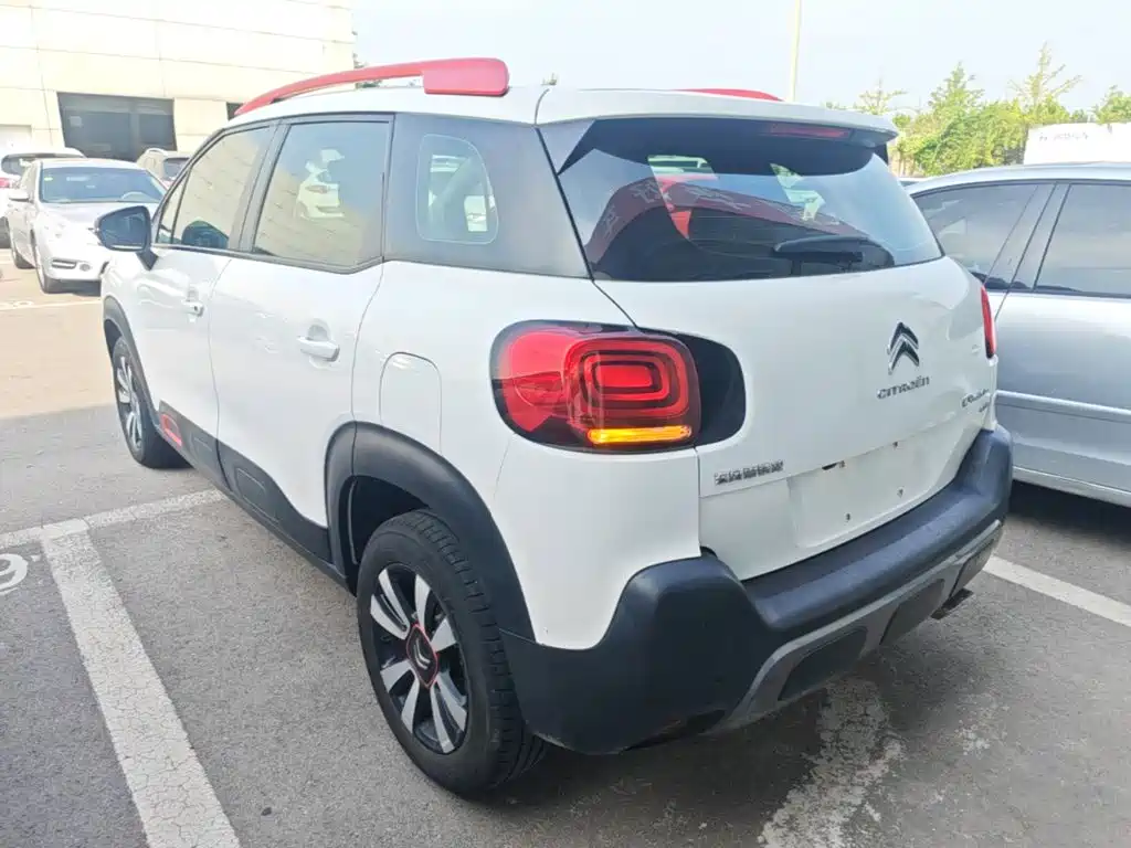 Citroen C4 Aircross — миниатюра 5