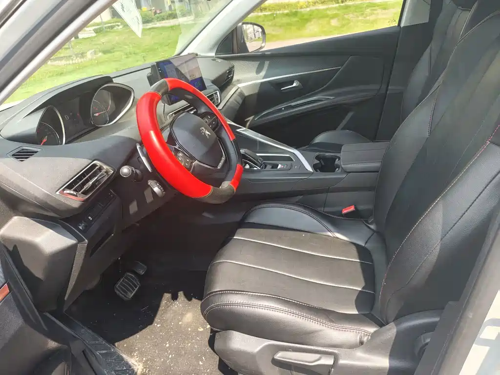 Peugeot 4008 — миниатюра 10