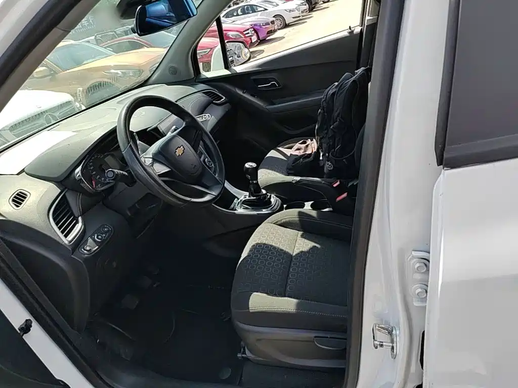 Chevrolet Trax — миниатюра 15