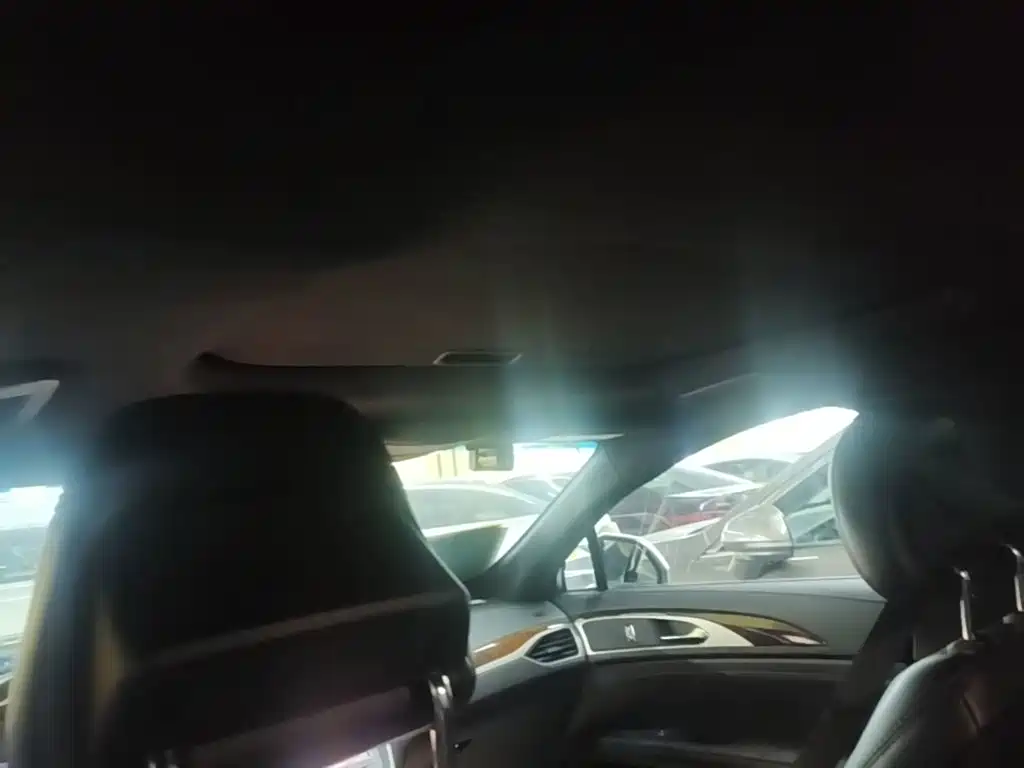 Lincoln MKZ — миниатюра 18
