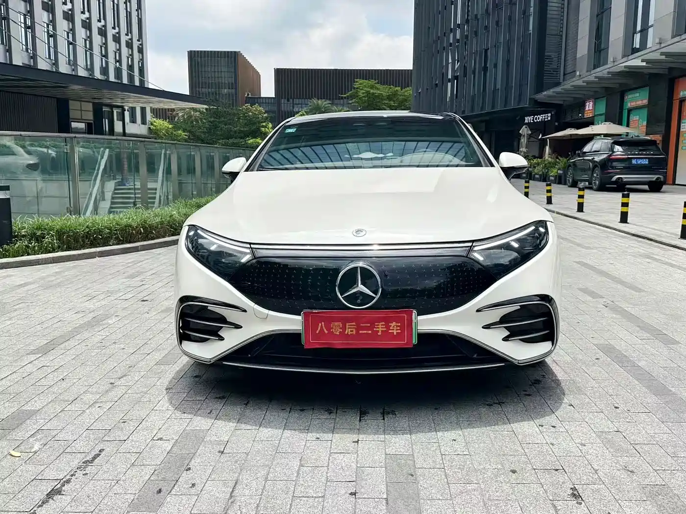 Mercedes-Benz EQS