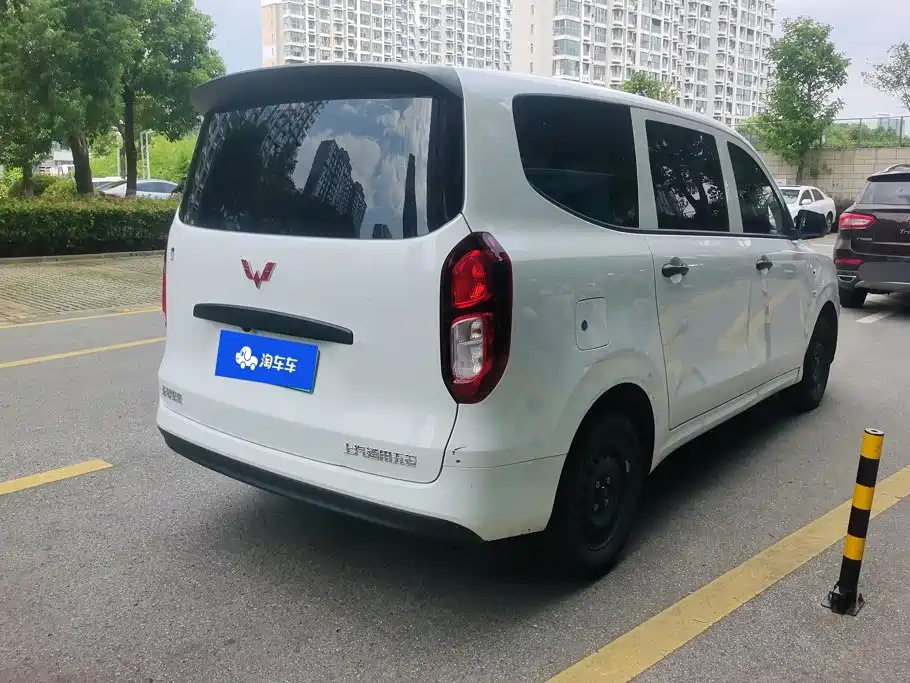 Wuling Hongguang EV — миниатюра 3