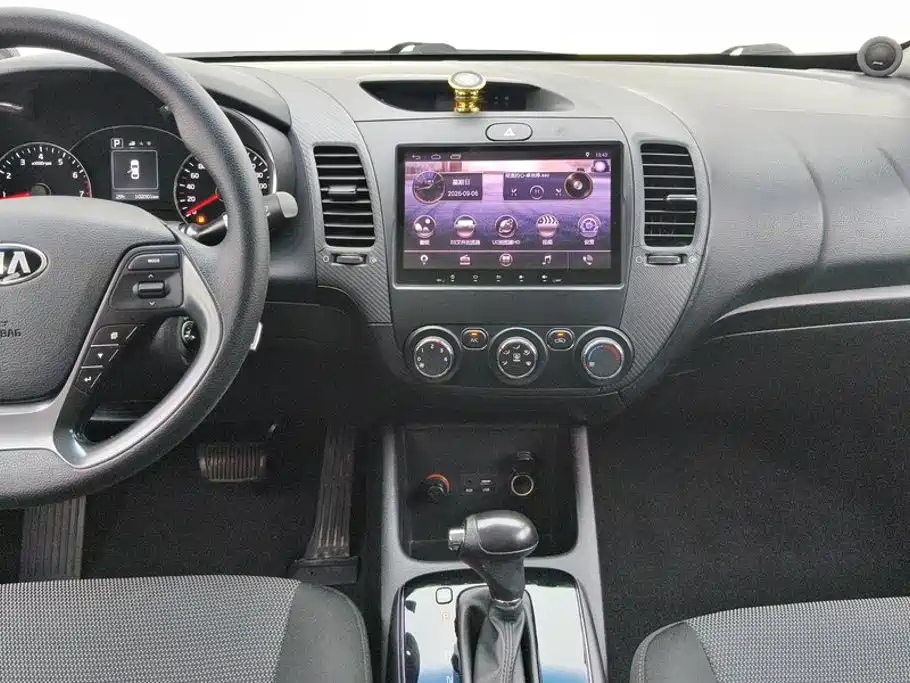 Kia K3 — миниатюра 13