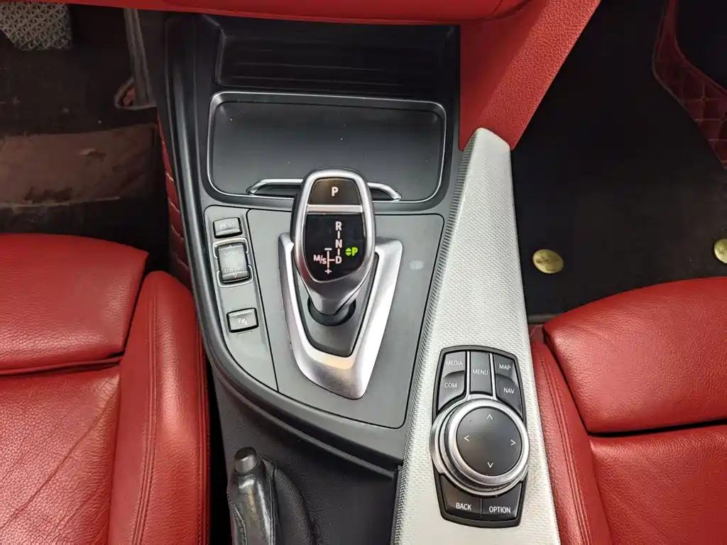BMW 4 Series — миниатюра 14