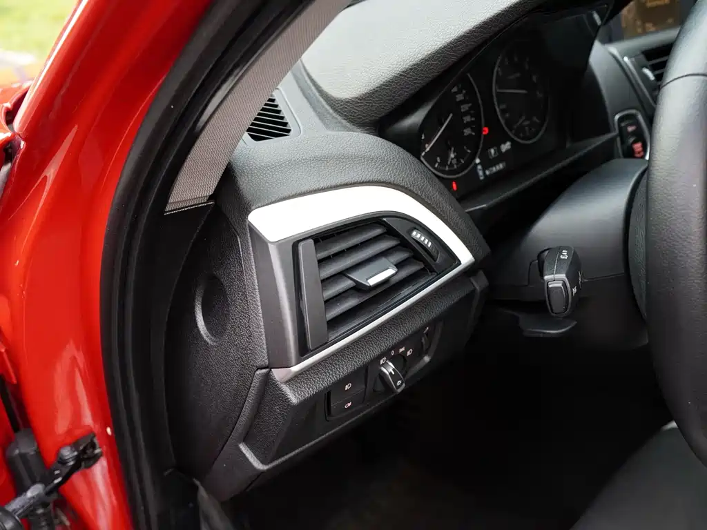 BMW 1 Series (Import) — миниатюра 22