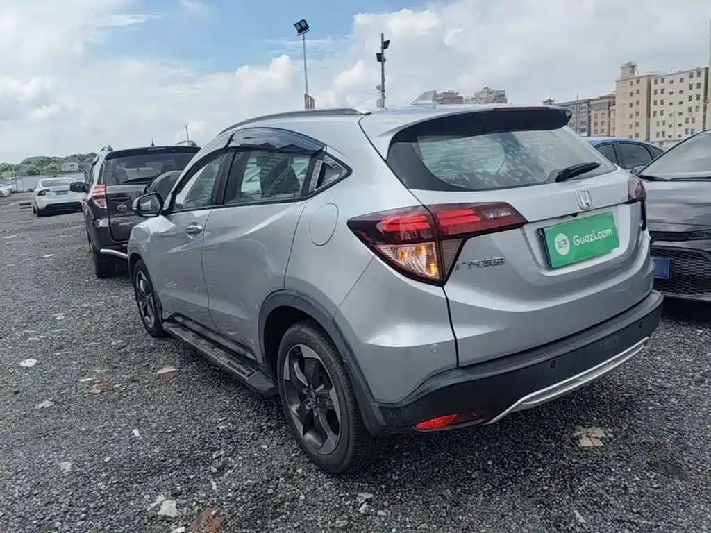 Honda Vezel — миниатюра 5