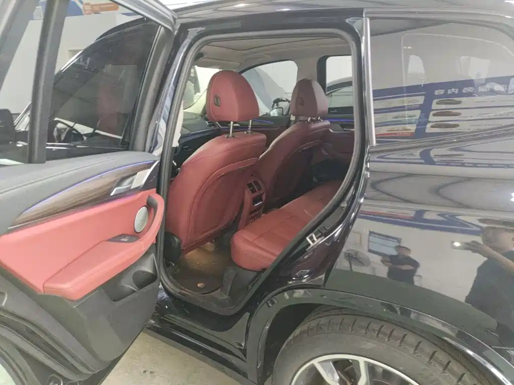 BMW X3 — миниатюра 5