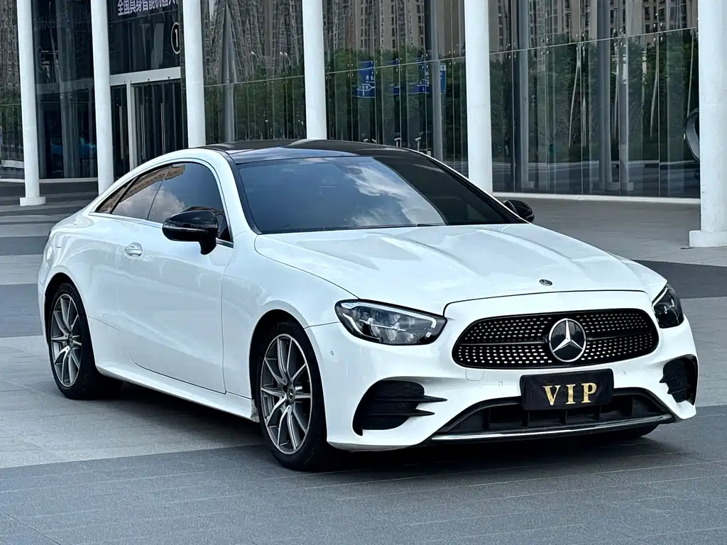 Mercedes-Benz E-Class (Import) — миниатюра 3