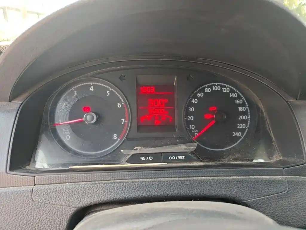 Volkswagen Santana — миниатюра 7