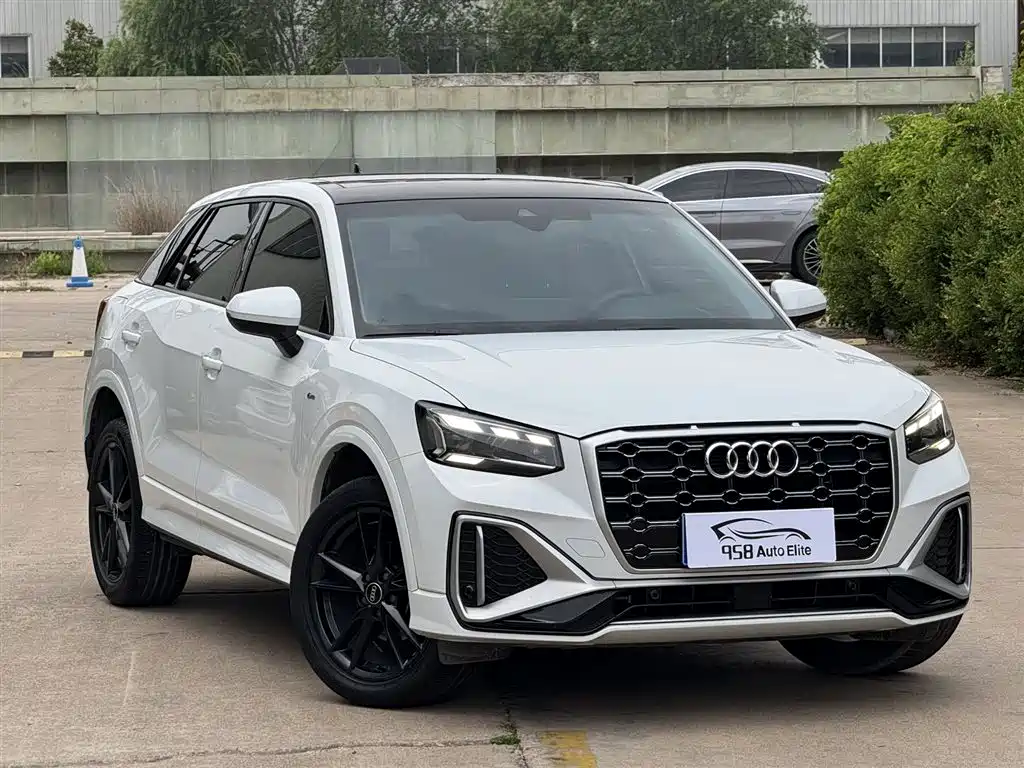 Audi Q2L 2022 35 TFSI