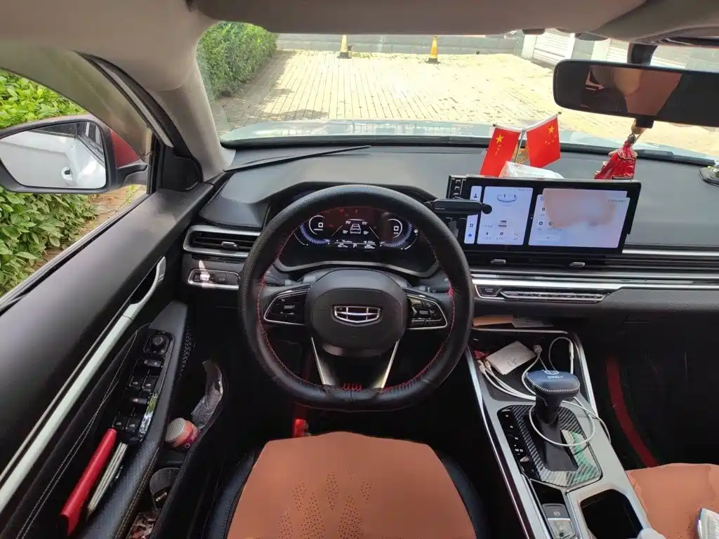 Geely Emgrand — миниатюра 3
