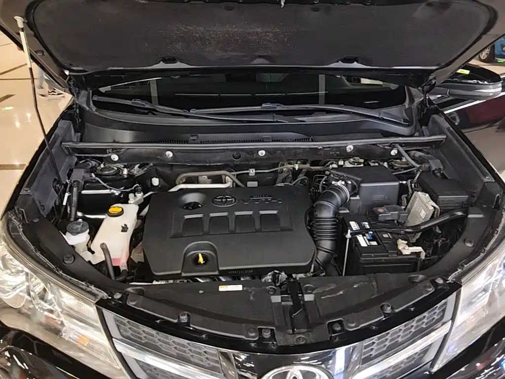 Toyota RAV4 — миниатюра 20