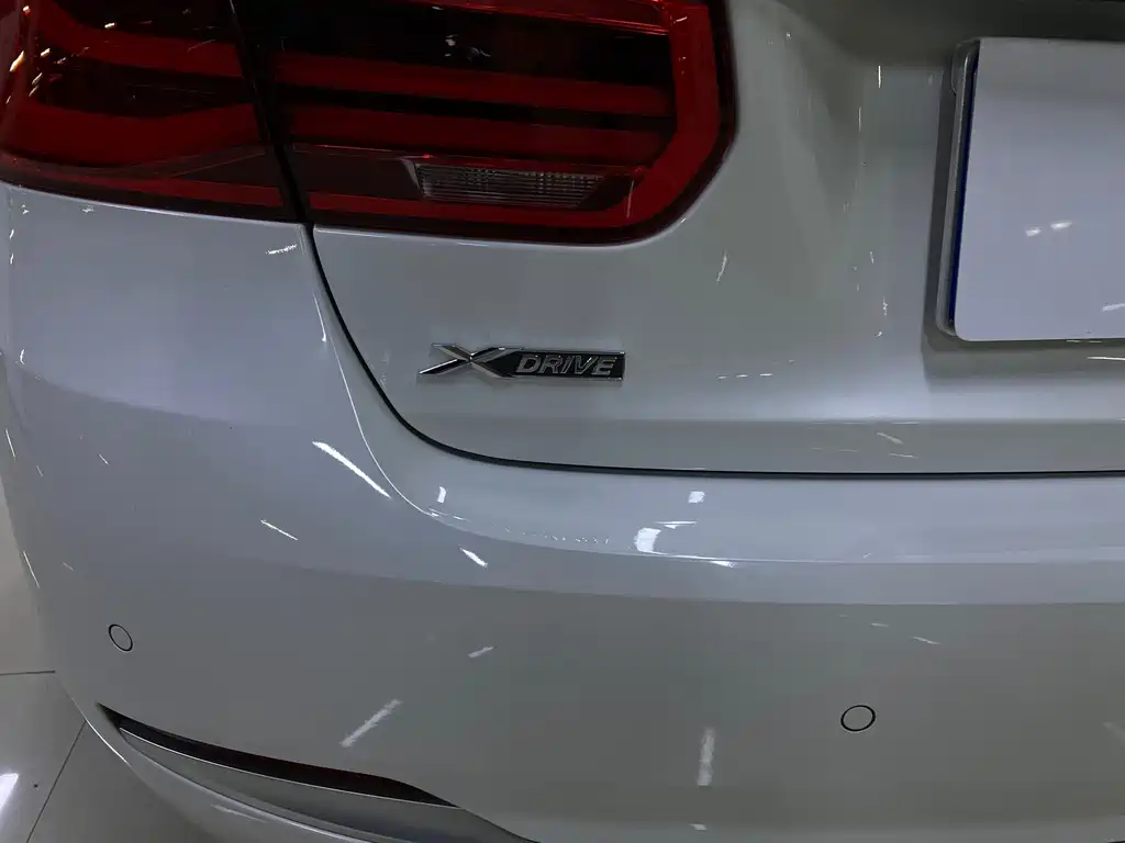 BMW 3 Series — миниатюра 18