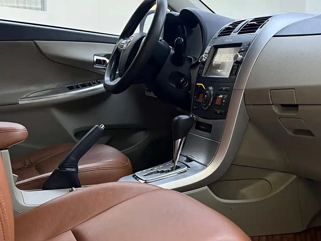Toyota Corolla — миниатюра 9