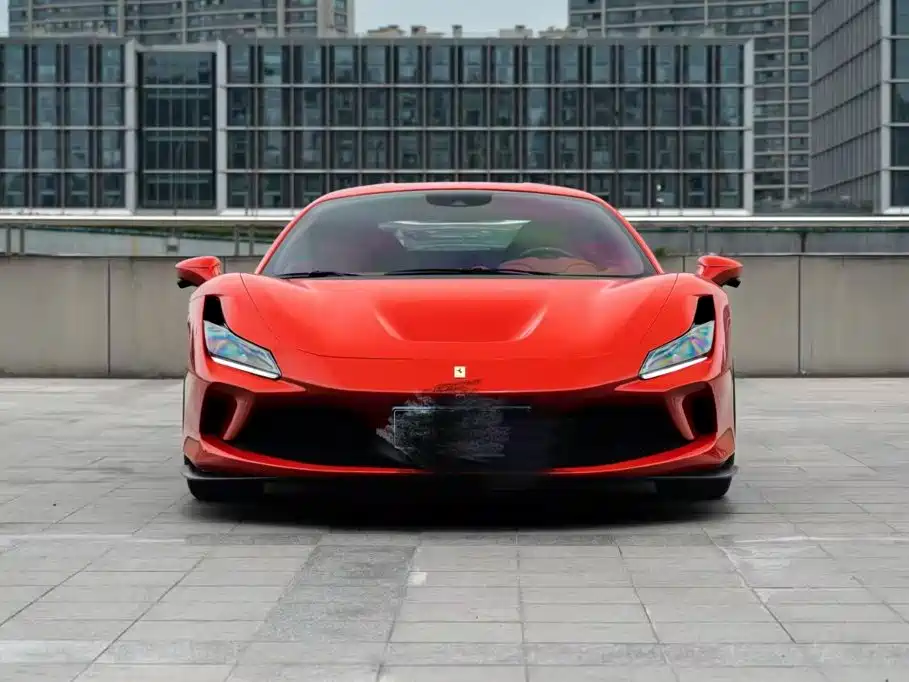 Ferrari F8 — миниатюра 2