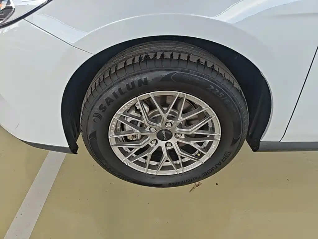 BYD Qin PLUS — миниатюра 23