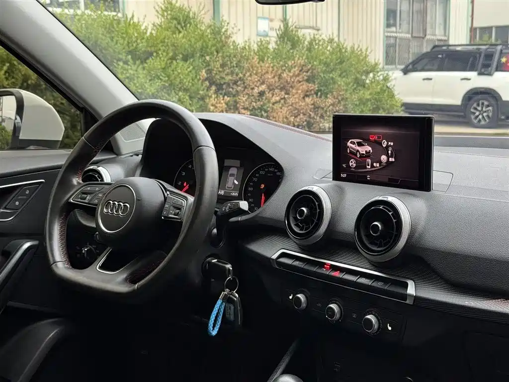 Audi Q2L 2022 35 TFSI
