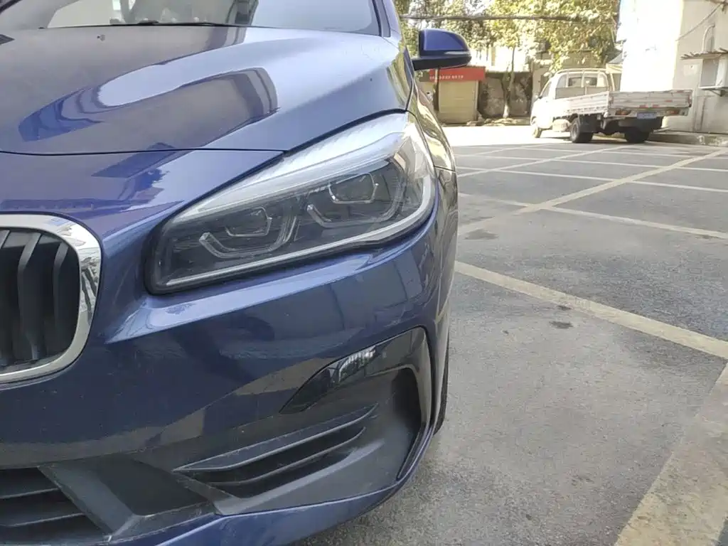 BMW 2 Series Active Tourer — миниатюра 24