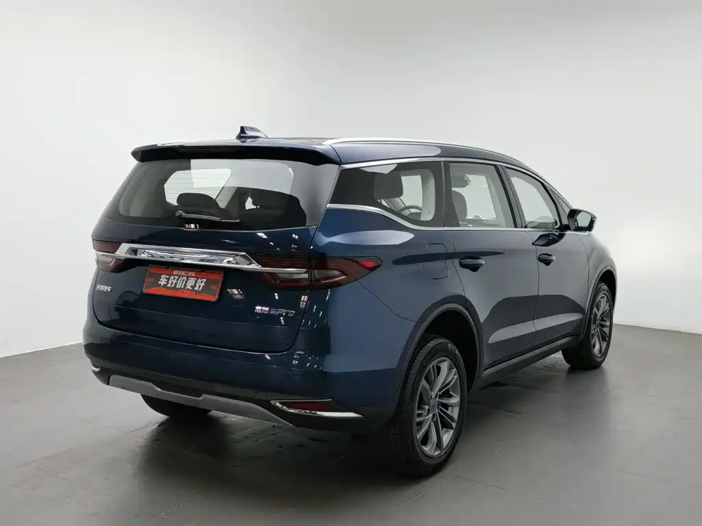 Geely Jia Ji New Energy — миниатюра 2