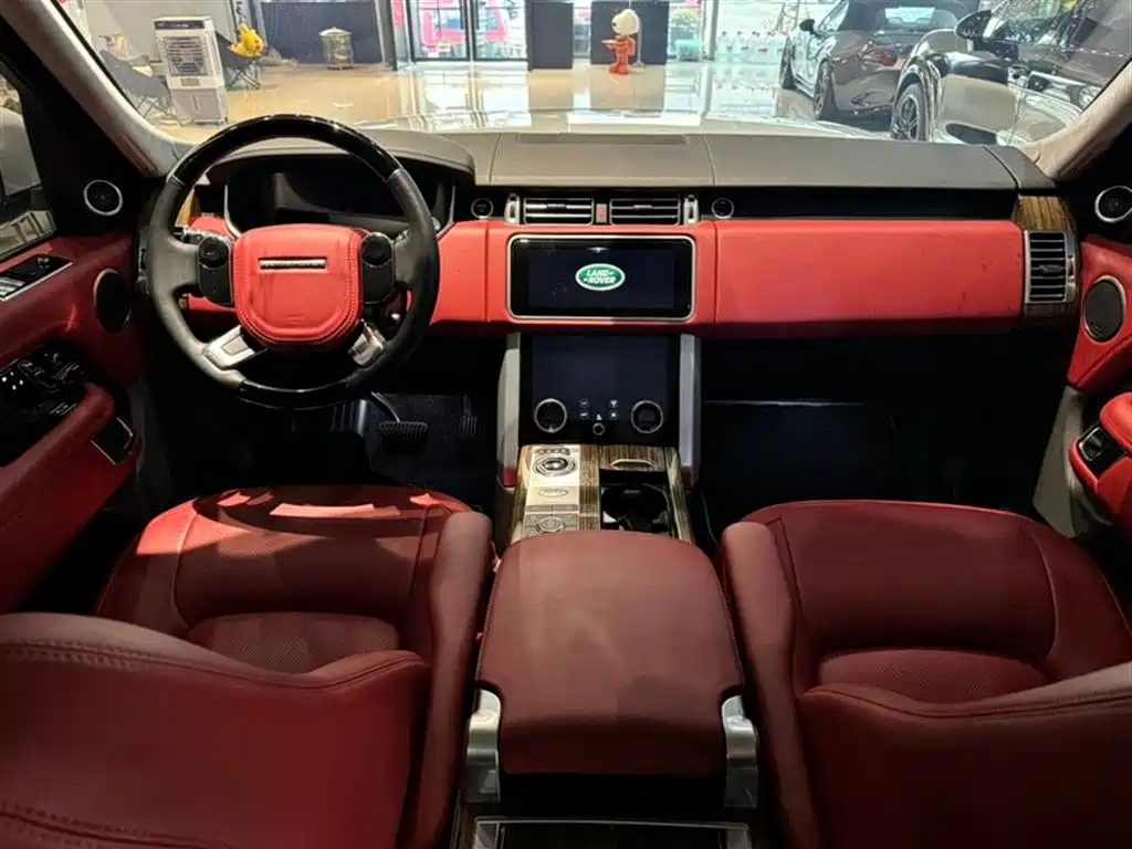 Land Rover Range Rover 2018 3.0 SC V6 Vogue SE Long Wheelbase