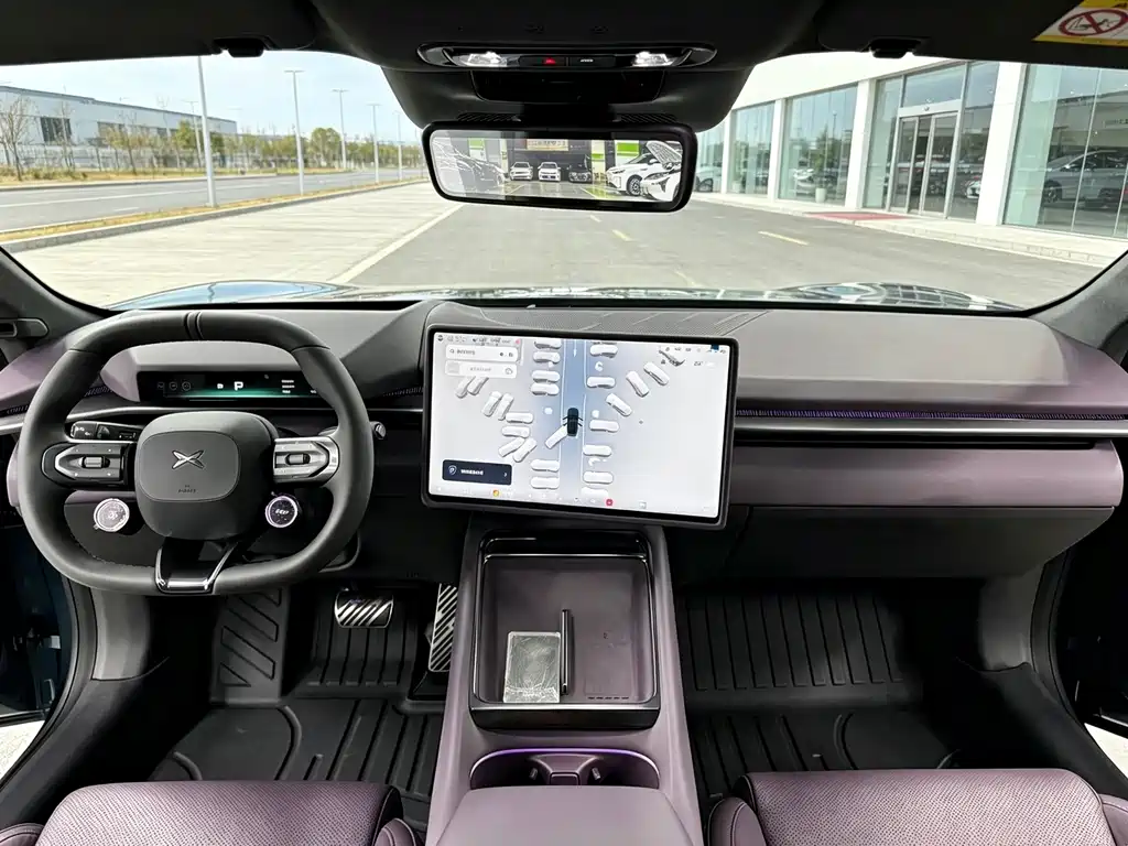 XPeng P7 — миниатюра 6