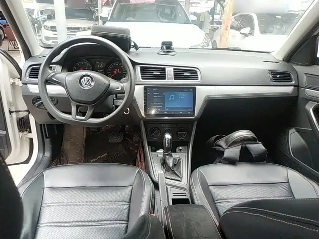 Volkswagen Lavida — миниатюра 10