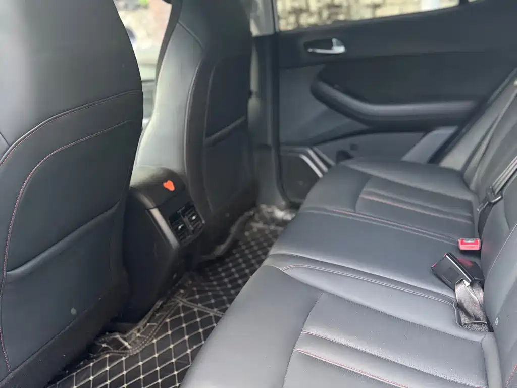 GAC Motor GS4 Hybrid — миниатюра 7