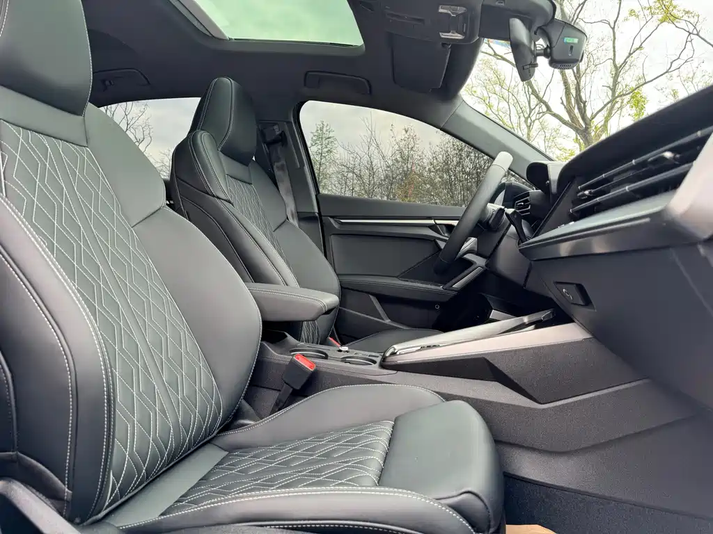 Audi A3 — миниатюра 10