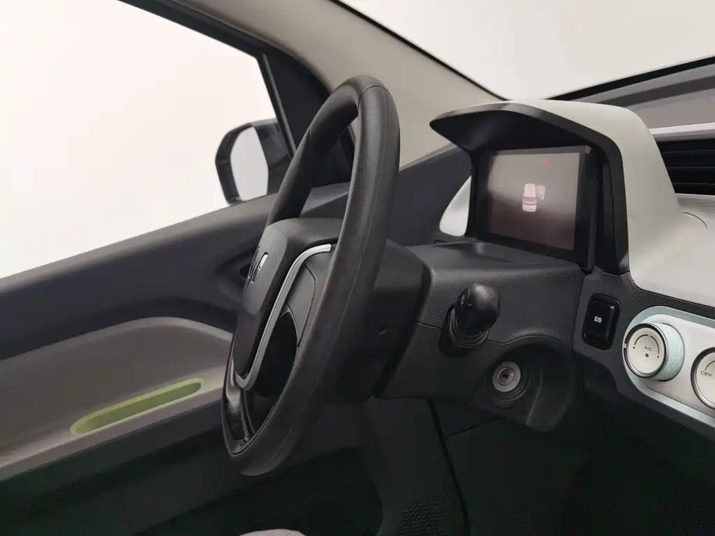 Wuling MINIEV — миниатюра 22