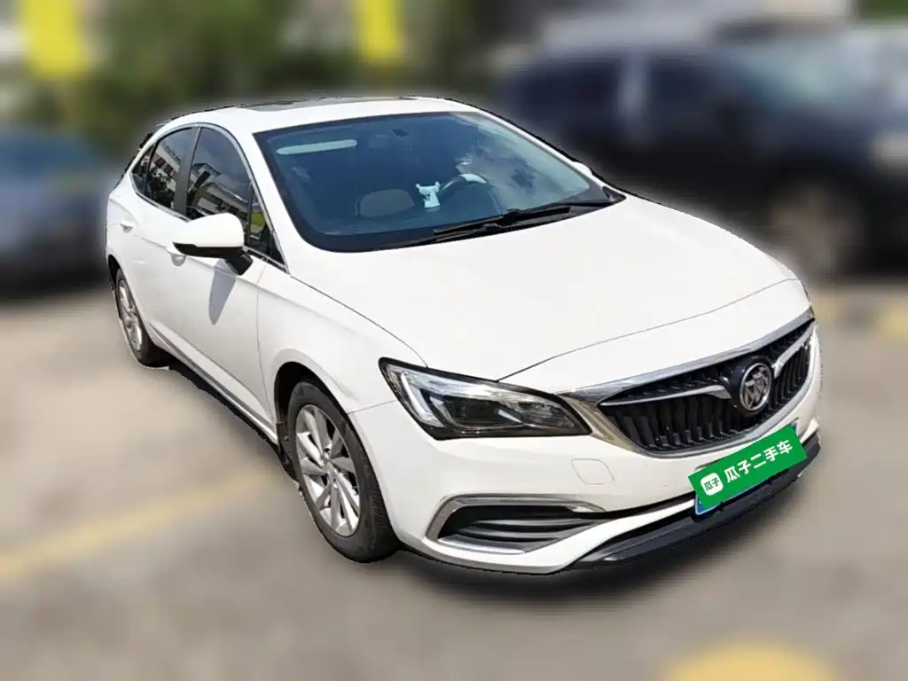 Buick Verano — миниатюра 6