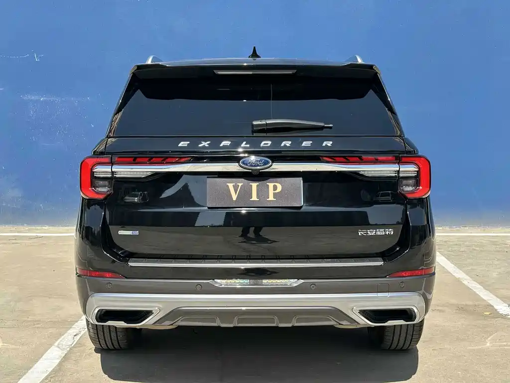 Ford Explorer — миниатюра 8