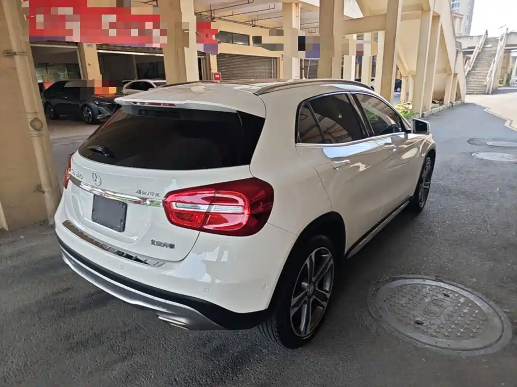 Mercedes-Benz GLA — миниатюра 7