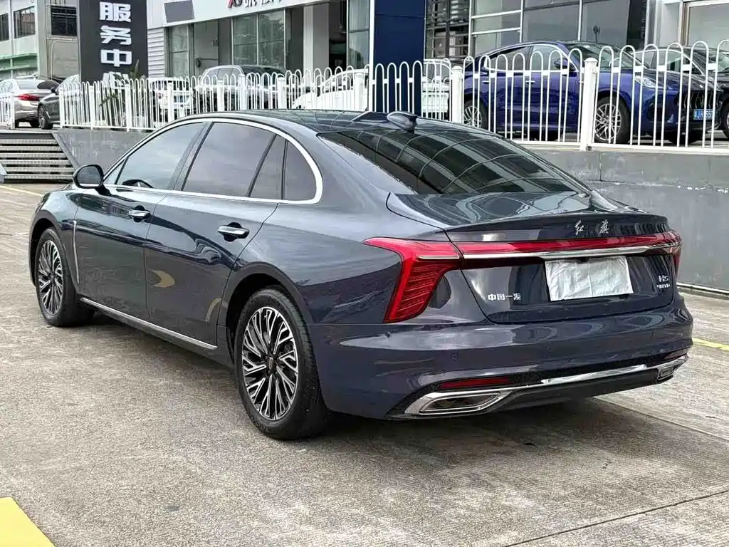 Hongqi Hongqi H5 — миниатюра 3