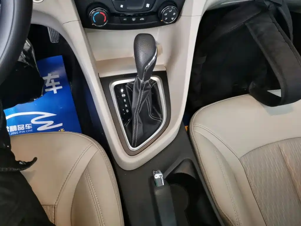 Buick Excelle — миниатюра 14