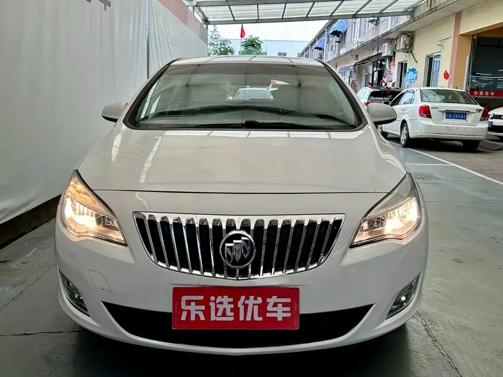 Buick Excelle — миниатюра 2