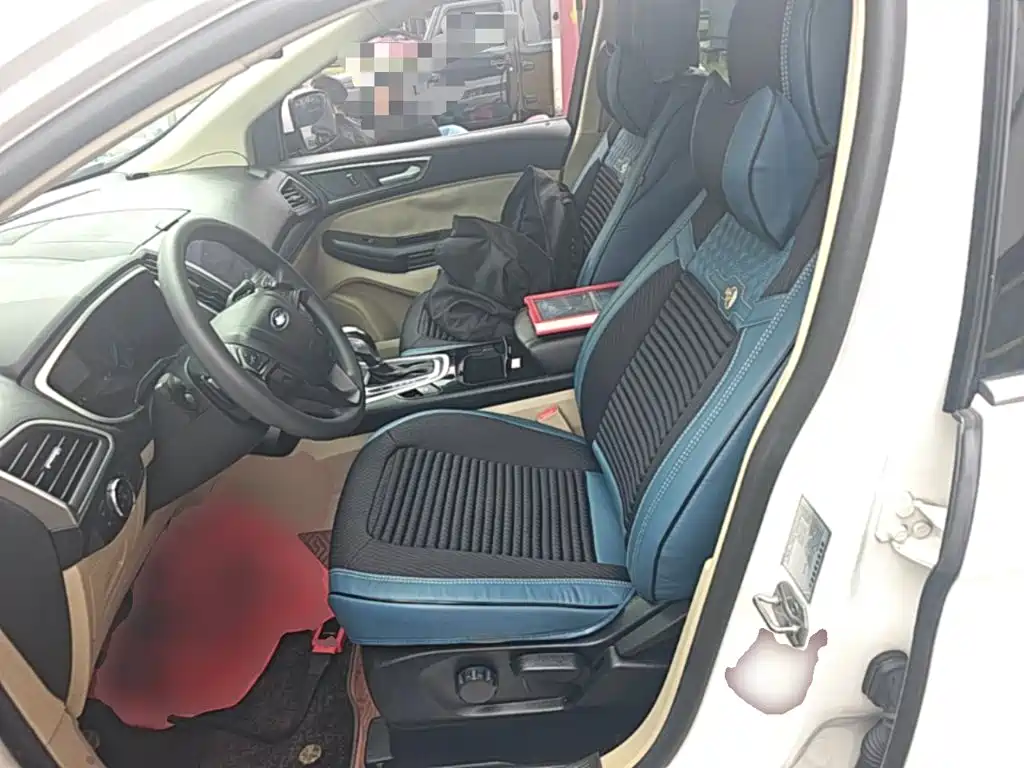 Ford Edge — миниатюра 15