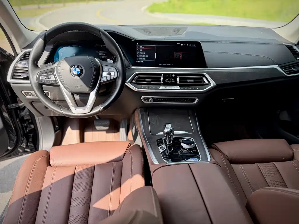 BMW X5 (Import) — миниатюра 12