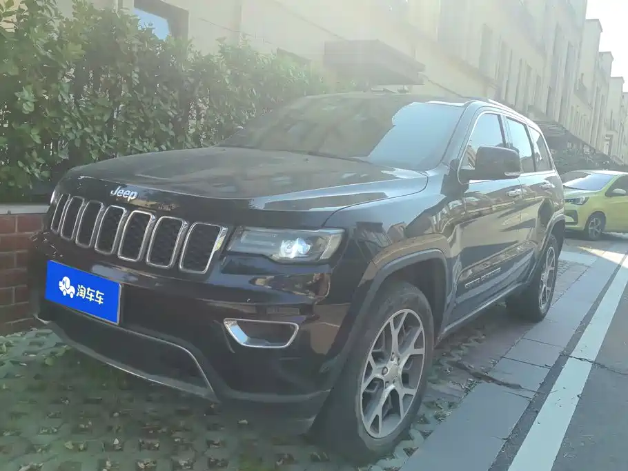 Jeep Grand Cherokee (Import)