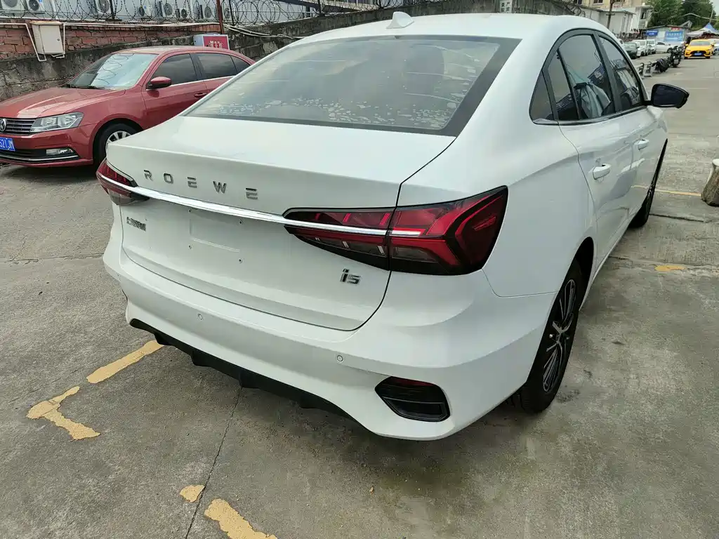 Roewe i5 — миниатюра 12
