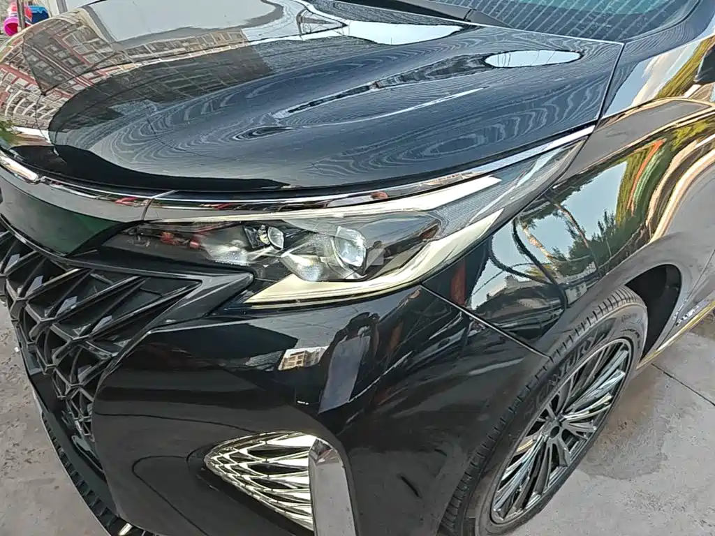 Toyota Sienna — миниатюра 24