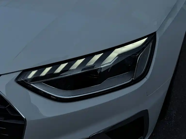 Audi A4L — миниатюра 14