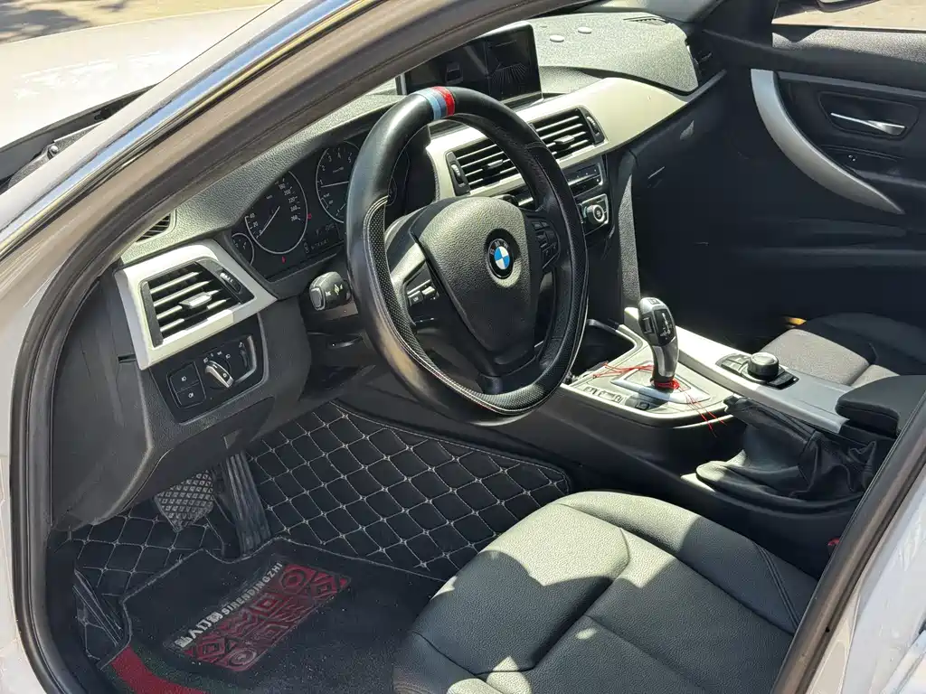 BMW 3 Series — миниатюра 6