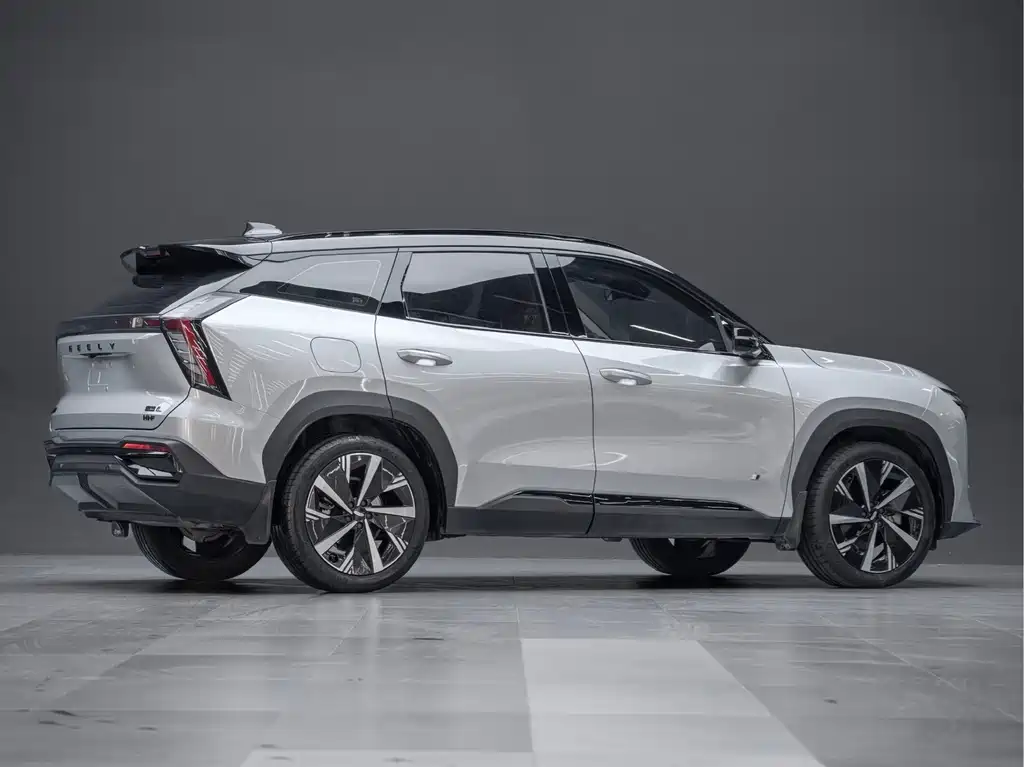 Geely Boyue L — миниатюра 10