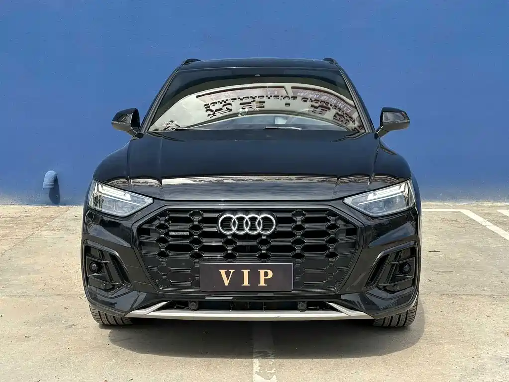 Audi Q5L — миниатюра 2
